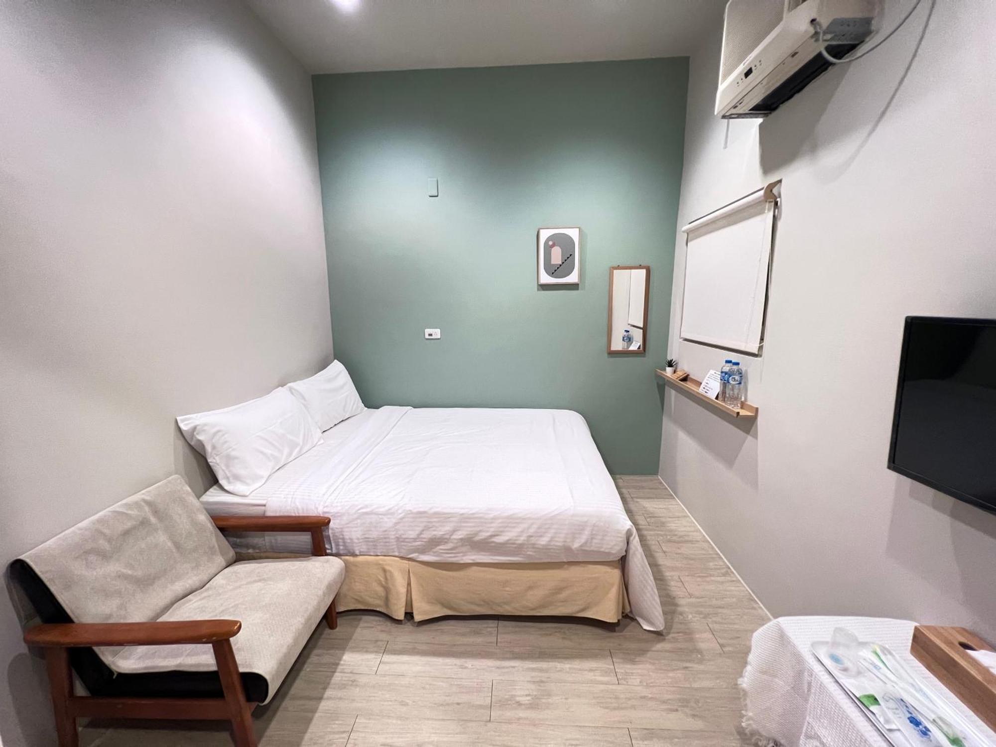 Hotel 微趣 Wechill Tainan Zewnętrze zdjęcie